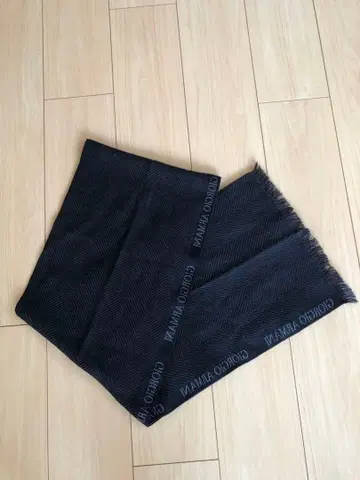 GIORGIO ARMANI 이탈리아제 캐시미어 혼방 울 스톨 블랙