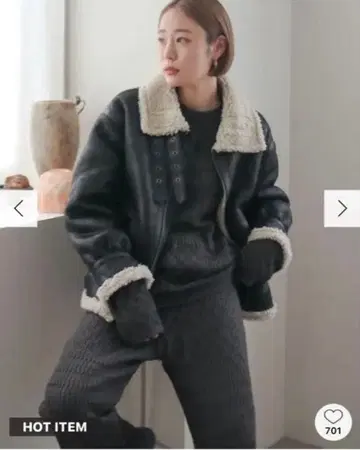 Ungrid 페이크 무스탕 보아 블루종