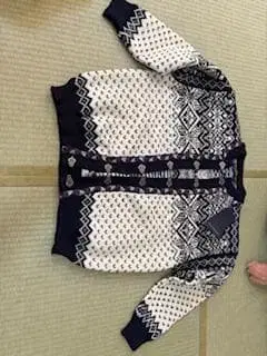 Nordstrikk사 NORDIC 가디건 M 사이즈