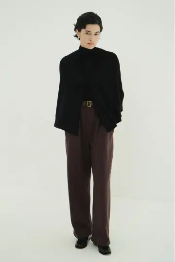 CLANE TWO TUCK SWEAT PANTS