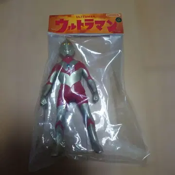 빅원 크라프트 울트라맨 소프트 비닐