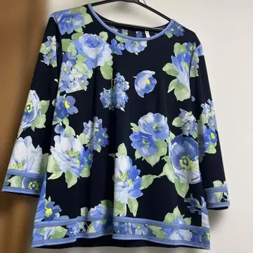 새상품급 LEONARD 칠부 소매 블라우스 42