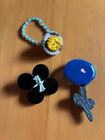 미나 페르호넨 브로치 외 3점 세트