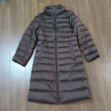 발수 유니클로 울트라 라이트 다운 자켓 XS 후드 부착