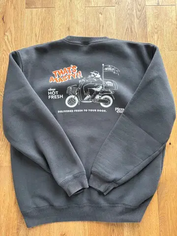 히구치 루이 피자 Dad 맨투맨 블랙