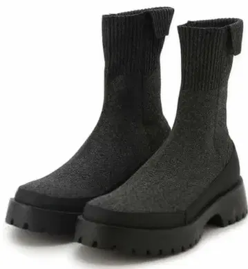 새상품 Emmi 블랙 니트 부츠 24.5cm