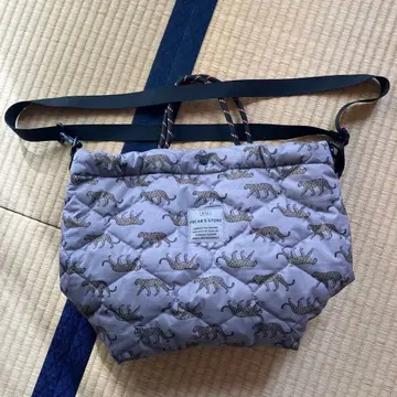 키우 프릭스스토어 숄더