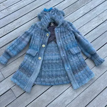 후드 부착 그라데이션 블루 코트