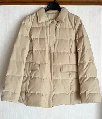 컴시즘 컴싸 아우터 자켓 베이지 다운 자켓