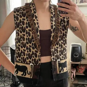 빈티지 레오파드 무늬 프린지 니트 베스트