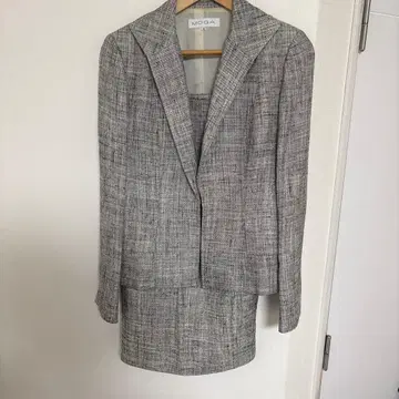 MOGA 그레이 계열 수트 사이즈 3