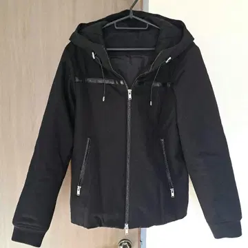 THE SHOP TK 캐주얼 블랙 후드 부착 자켓