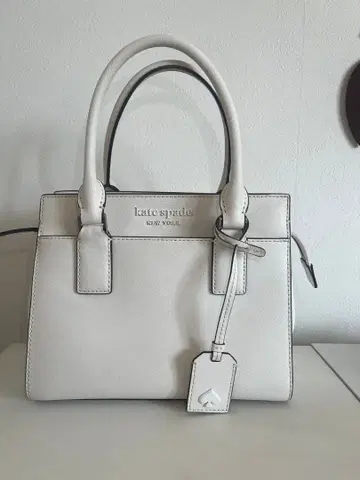 케이트 스페이드 화이트 핸드백