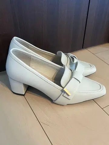 ORiental TRaffic 펌프스 화이트 23.5cm