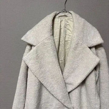 GU 보아 롱 코트 (S) 아이보리 복슬복슬 오버 사이즈 빅 칼라