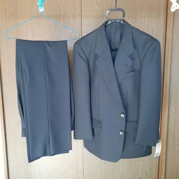 미사용 새상품 비즈니스 정장 상하의 온워드 카시야마