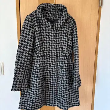 DKNY 체스터 코트 사이즈 4 하운드 투스