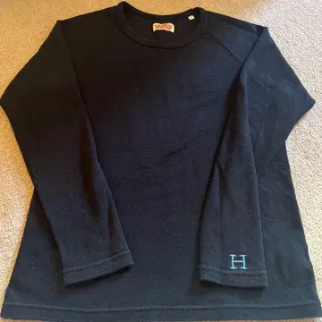 HR MARKET 블랙 긴팔 티셔츠