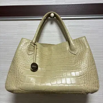 FURLA 크로커다일풍 토트백