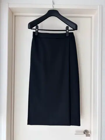 띠어리 루스 랩 스타일 내로우 스커트 (택 포함, 새상품)