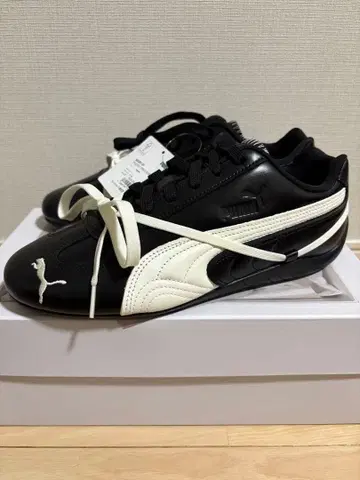 새상품 BLACKPINK 로제 스피도캣 블랙 PUMA 26.5