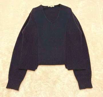 에포카 두툼한 니트 네이비