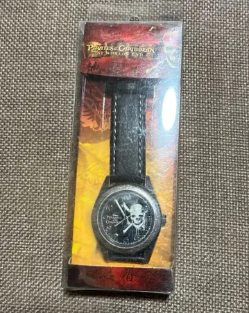 캐리비안의 해적 손목시계