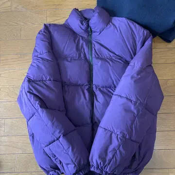 ZARA 퍼플 다운 자켓 L 사이즈