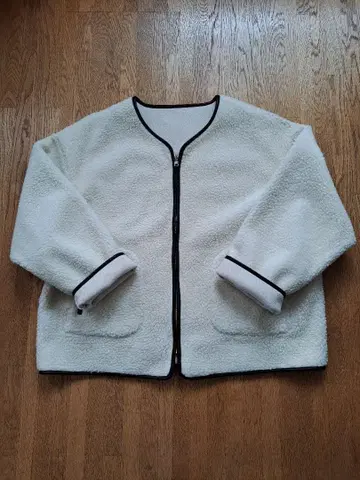 [ 새상품급 ] un did cors 리버서블 보아 자켓