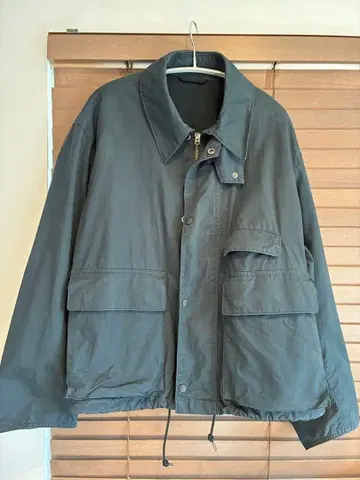 UNIQLOU 유틸리티 숏 블루종