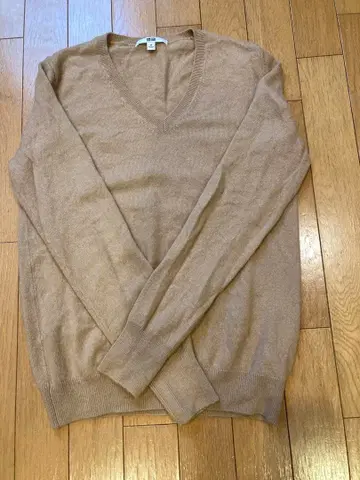 유니클로 여성용 캐시미어 니트