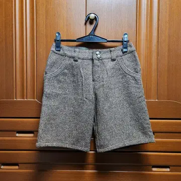 [ 새상품급 ] B.L.U.E. 브라운 숏팬츠 사이즈 1