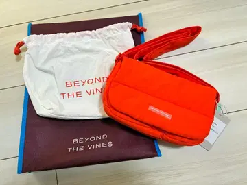 미사용 BEYOND THE VINES 숄더백 레드