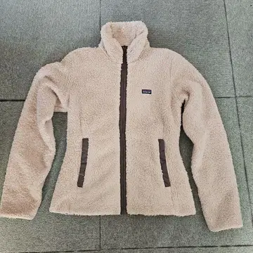 patagonia 베이지 플리스 자켓 M