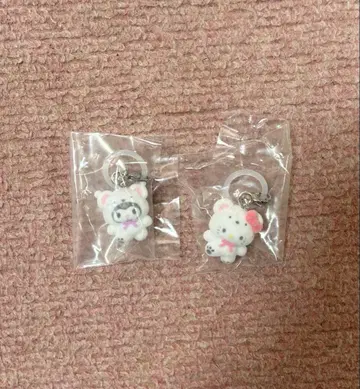 산리오 메지루시 액세서리 복슬복슬 스노우 키티 쿠로미