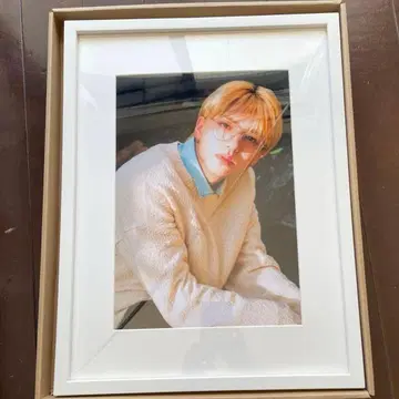 BUGVEL MAHIRO 히다카 마히로 사진