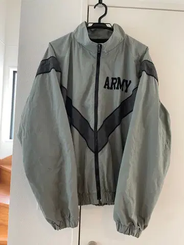U.S ARMY 트레이닝 자켓