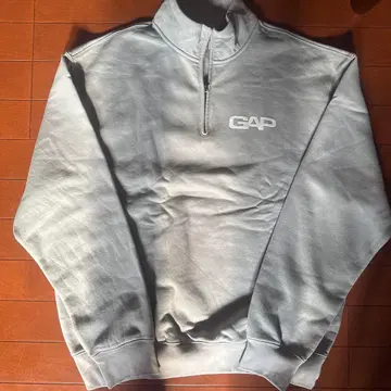 새상품 GAP 트레이닝복 속기모 M