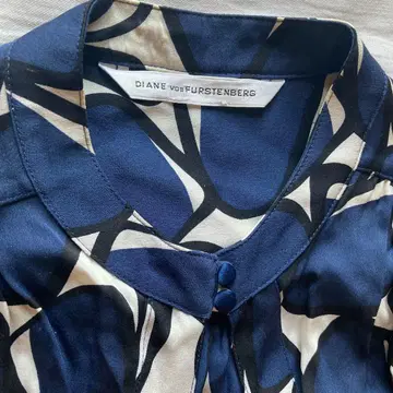 DIANE von FURSTENBERG 긴팔 무릎 기장 원피스