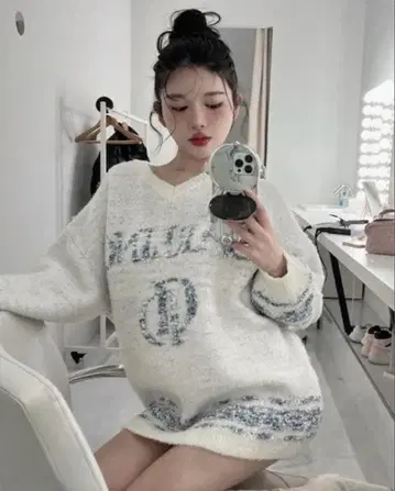 Darich 믹스 컬러 로고 니트 튜닉