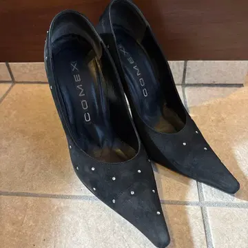 COMEX 스터드 장식 블랙 스웨이드 하이힐 23cm