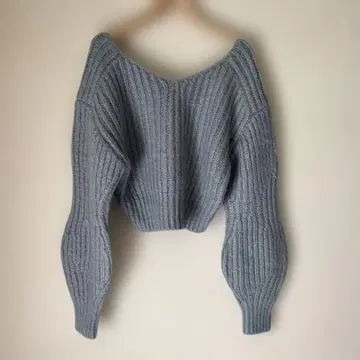 스나이델 오프숄더 스카이블루 리브 니트 스웨터