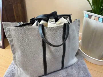 DeMA studio 토트백 그레이 블랙