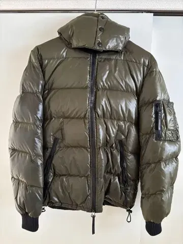 DUVETICA 듀베티카 다운 자켓 카키 46 포루체