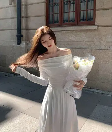 [ deux amour ] 오프숄더 도킹 플레어 원피스