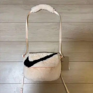 컨디션 최상 NIKE FUTURA 숄더백 나이키 퍼 백