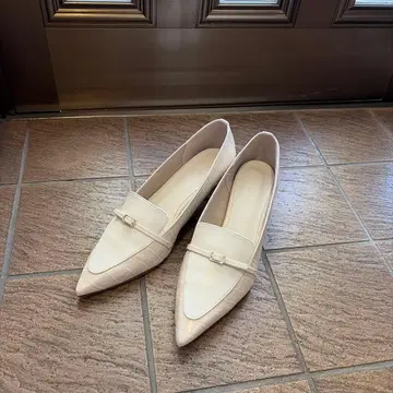 르 탈론 화이트 베이지 로퍼 23.5cm