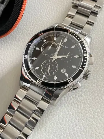 해밀턴 재즈 마스터 씨뷰 크로노그래프