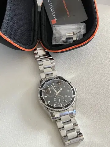 해밀턴 재즈 마스터 씨뷰 크로노그래프