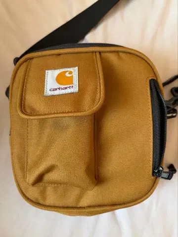Carhartt 브라운 숄더백